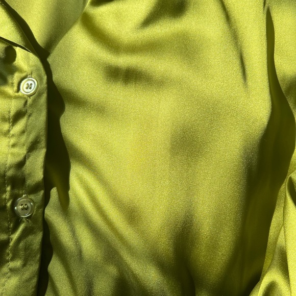 Bright green button down shirt in a size s/m by et clet for sale! - Picture 3 of 16